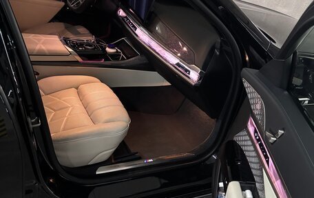 BMW 7 серия, 2023 год, 12 999 999 рублей, 6 фотография