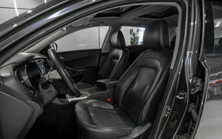 KIA K5 I рестайлинг, 2011 год, 1 095 000 рублей, 9 фотография