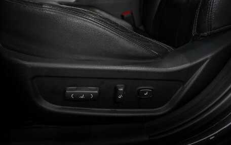 KIA K5 I рестайлинг, 2011 год, 1 095 000 рублей, 20 фотография