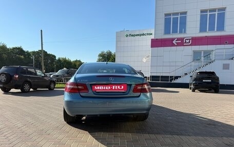 Mercedes-Benz E-Класс, 2010 год, 1 300 000 рублей, 5 фотография