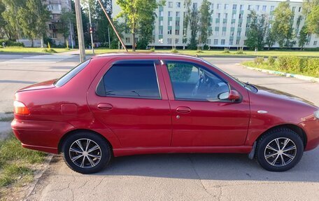 Fiat Albea I рестайлинг, 2011 год, 205 000 рублей, 2 фотография