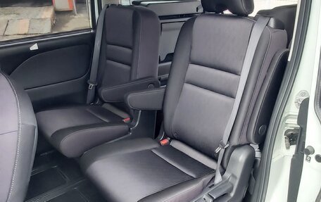 Nissan Serena IV, 2019 год, 2 280 000 рублей, 5 фотография