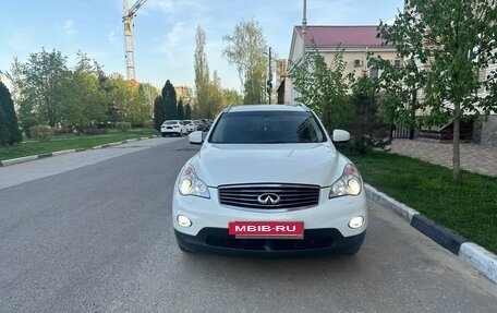 Infiniti QX50 I рестайлинг, 2014 год, 2 250 000 рублей, 2 фотография