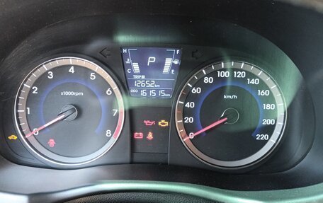 Hyundai Solaris II рестайлинг, 2013 год, 910 000 рублей, 6 фотография