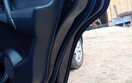 Toyota RAV4, 2011 год, 1 890 000 рублей, 6 фотография