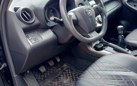 Toyota RAV4, 2011 год, 1 890 000 рублей, 3 фотография
