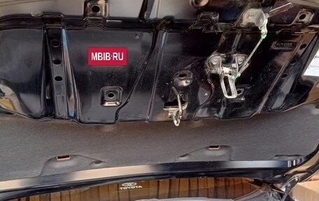 Toyota RAV4, 2011 год, 1 890 000 рублей, 27 фотография