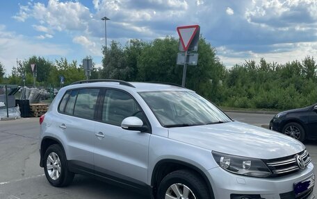 Volkswagen Tiguan I, 2012 год, 1 380 000 рублей, 2 фотография