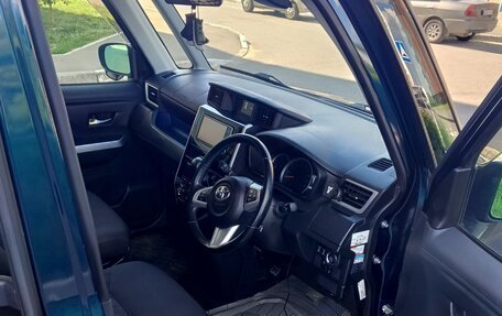Toyota Roomy I, 2017 год, 899 999 рублей, 7 фотография