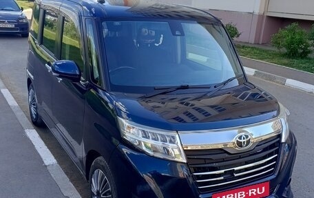 Toyota Roomy I, 2017 год, 899 999 рублей, 2 фотография