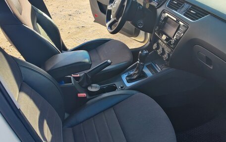Skoda Octavia, 2015 год, 1 550 000 рублей, 9 фотография