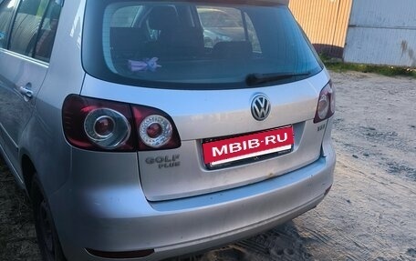 Volkswagen Golf Plus II, 2012 год, 620 000 рублей, 2 фотография