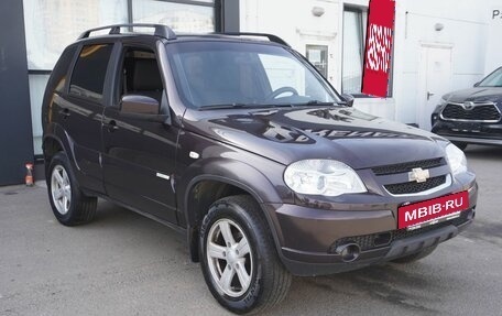 Chevrolet Niva I рестайлинг, 2014 год, 667 000 рублей, 3 фотография