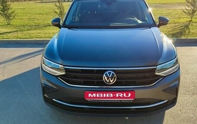 Volkswagen Tiguan II, 2021 год, 3 100 000 рублей, 1 фотография