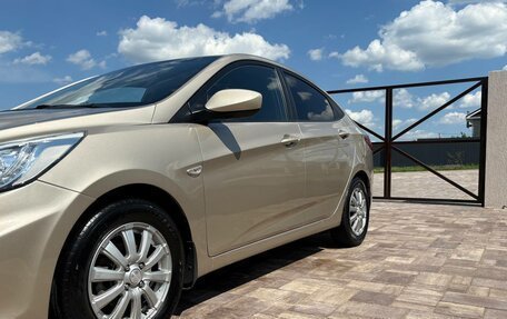 Hyundai Solaris II рестайлинг, 2014 год, 1 050 000 рублей, 4 фотография