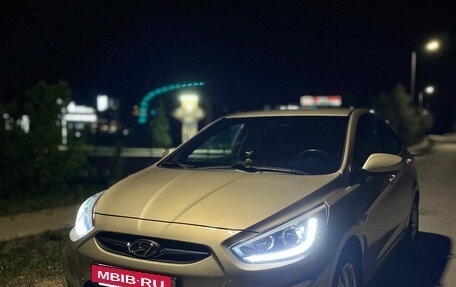 Hyundai Solaris II рестайлинг, 2014 год, 1 050 000 рублей, 8 фотография