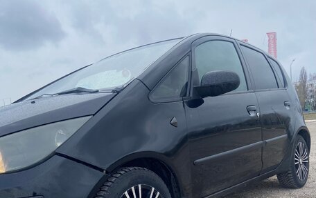 Mitsubishi Colt VI рестайлинг, 2005 год, 360 000 рублей, 2 фотография