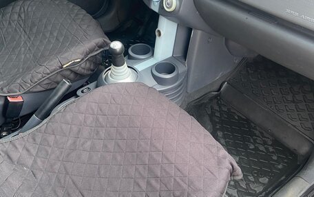 Mitsubishi Colt VI рестайлинг, 2005 год, 360 000 рублей, 10 фотография