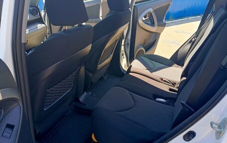Toyota RAV4, 2011 год, 1 320 000 рублей, 4 фотография
