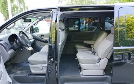 Hyundai Grand Starex Grand Starex I рестайлинг 2, 2011 год, 1 700 000 рублей, 8 фотография