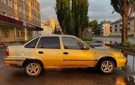Daewoo Nexia I рестайлинг, 2005 год, 99 000 рублей, 2 фотография