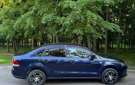 Volkswagen Polo VI (EU Market), 2012 год, 800 000 рублей, 3 фотография