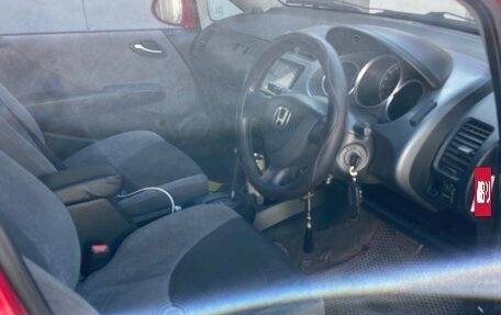 Honda Fit III, 2001 год, 380 000 рублей, 17 фотография