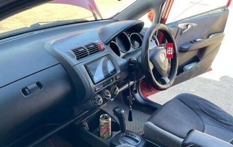 Honda Fit III, 2001 год, 380 000 рублей, 22 фотография