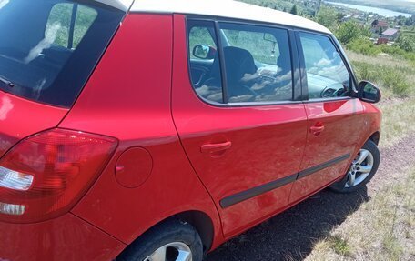 Skoda Fabia II, 2011 год, 830 000 рублей, 5 фотография
