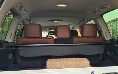 Toyota Land Cruiser 200, 2016 год, 7 200 000 рублей, 6 фотография