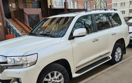 Toyota Land Cruiser 200, 2016 год, 7 200 000 рублей, 8 фотография