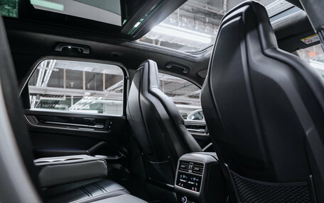 Porsche Cayenne III, 2026 год, 17 900 000 рублей, 2 фотография