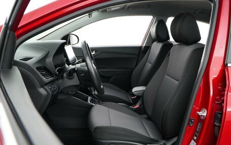 Hyundai Solaris II рестайлинг, 2021 год, 1 694 444 рублей, 10 фотография