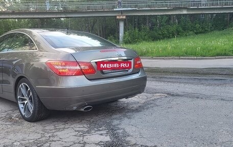 Mercedes-Benz E-Класс, 2009 год, 1 590 000 рублей, 12 фотография