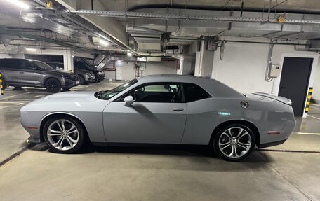 Dodge Challenger III рестайлинг 2, 2021 год, 5 000 000 рублей, 5 фотография