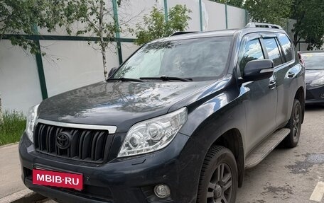 Toyota Land Cruiser Prado 150 рестайлинг 2, 2012 год, 2 420 000 рублей, 2 фотография