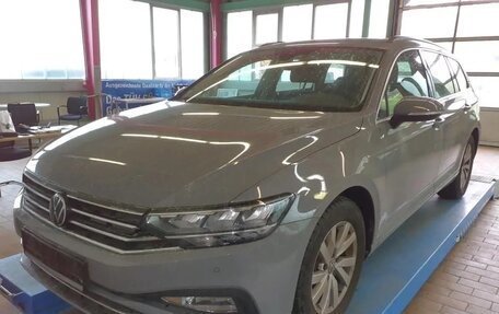 Volkswagen Passat B8 рестайлинг, 2022 год, 2 482 000 рублей, 1 фотография