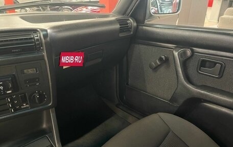 BMW 3 серия, 1989 год, 950 000 рублей, 19 фотография