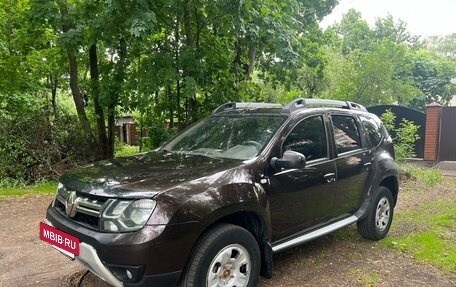 Renault Duster I рестайлинг, 2017 год, 999 000 рублей, 3 фотография