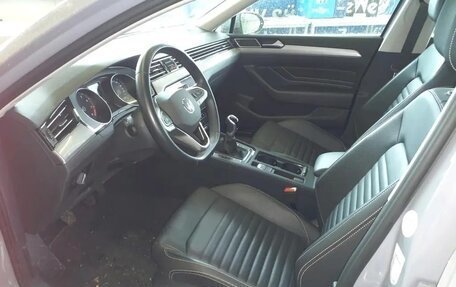 Volkswagen Passat B8 рестайлинг, 2022 год, 2 482 000 рублей, 6 фотография