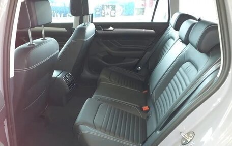 Volkswagen Passat B8 рестайлинг, 2022 год, 2 482 000 рублей, 7 фотография