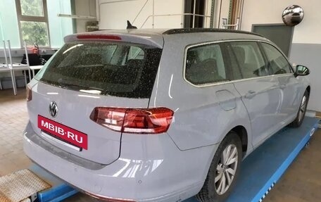 Volkswagen Passat B8 рестайлинг, 2022 год, 2 482 000 рублей, 2 фотография