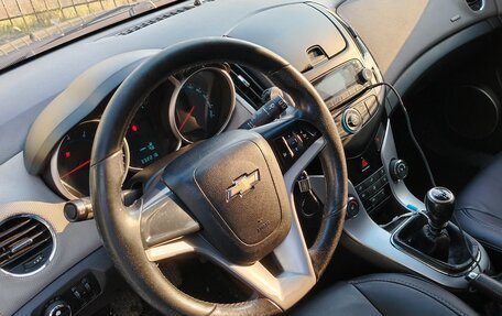 Chevrolet Cruze II, 2013 год, 370 000 рублей, 9 фотография