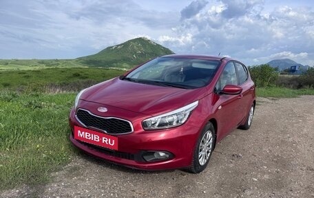 KIA cee'd III, 2013 год, 950 000 рублей, 2 фотография