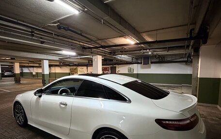 Mercedes-Benz E-Класс, 2021 год, 6 700 000 рублей, 3 фотография