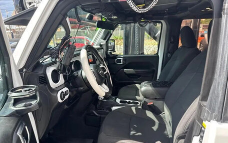 Jeep Wrangler, 2023 год, 4 944 775 рублей, 9 фотография