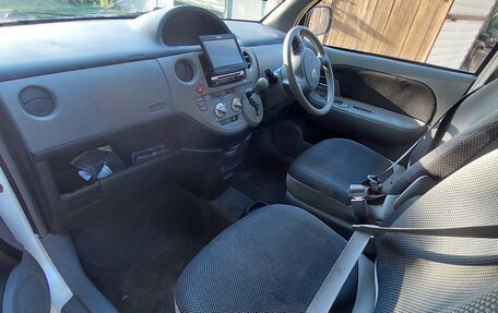 Toyota Sienta I, 2005 год, 415 000 рублей, 13 фотография