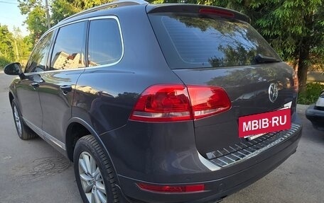 Volkswagen Touareg III, 2010 год, 1 850 000 рублей, 4 фотография