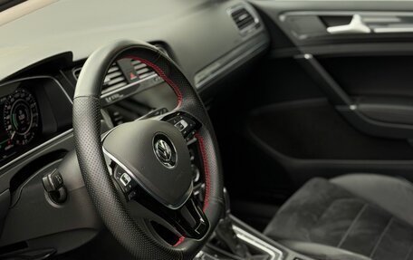 Volkswagen Golf VII, 2020 год, 2 200 000 рублей, 5 фотография