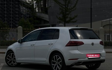 Volkswagen Golf VII, 2020 год, 2 200 000 рублей, 4 фотография